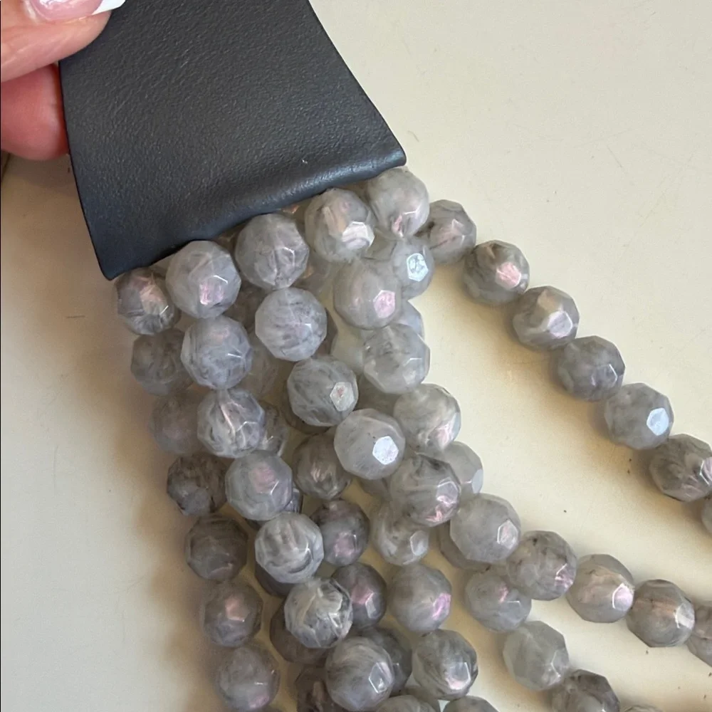 Fairchild Baldwin Gray Multi-Strand Faceted Bead Collar Necklace - Picture 7 of 8